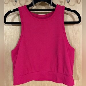 #175- COLSIE -red cropped tank